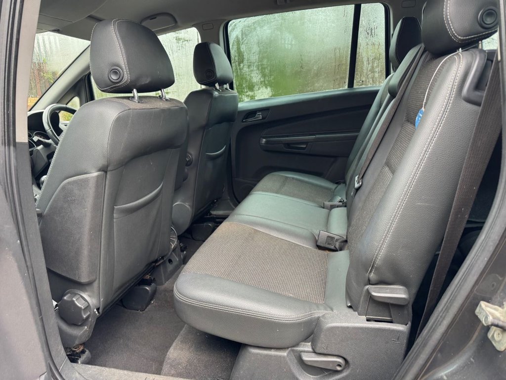 Used Vauxhall Zafira 2010 for sale - 77547573: Photo 9