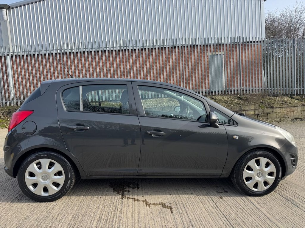 Used Vauxhall Corsa 2013 for sale - 77673673: Photo 4