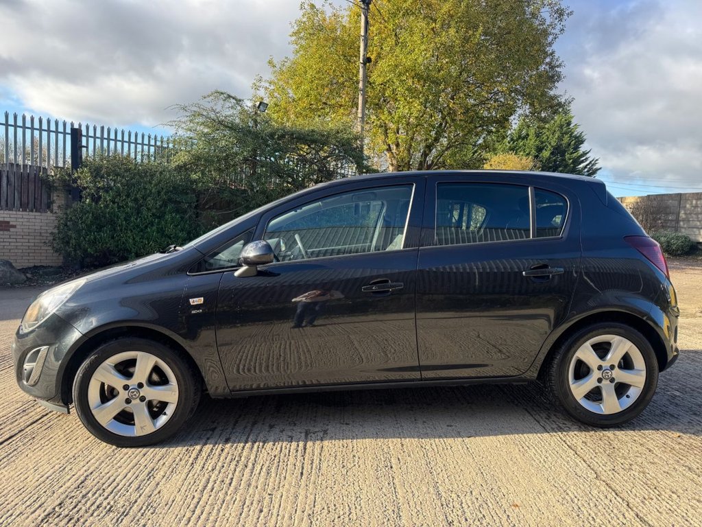 Used Vauxhall Corsa 2013 for sale - 76570261: Photo 2
