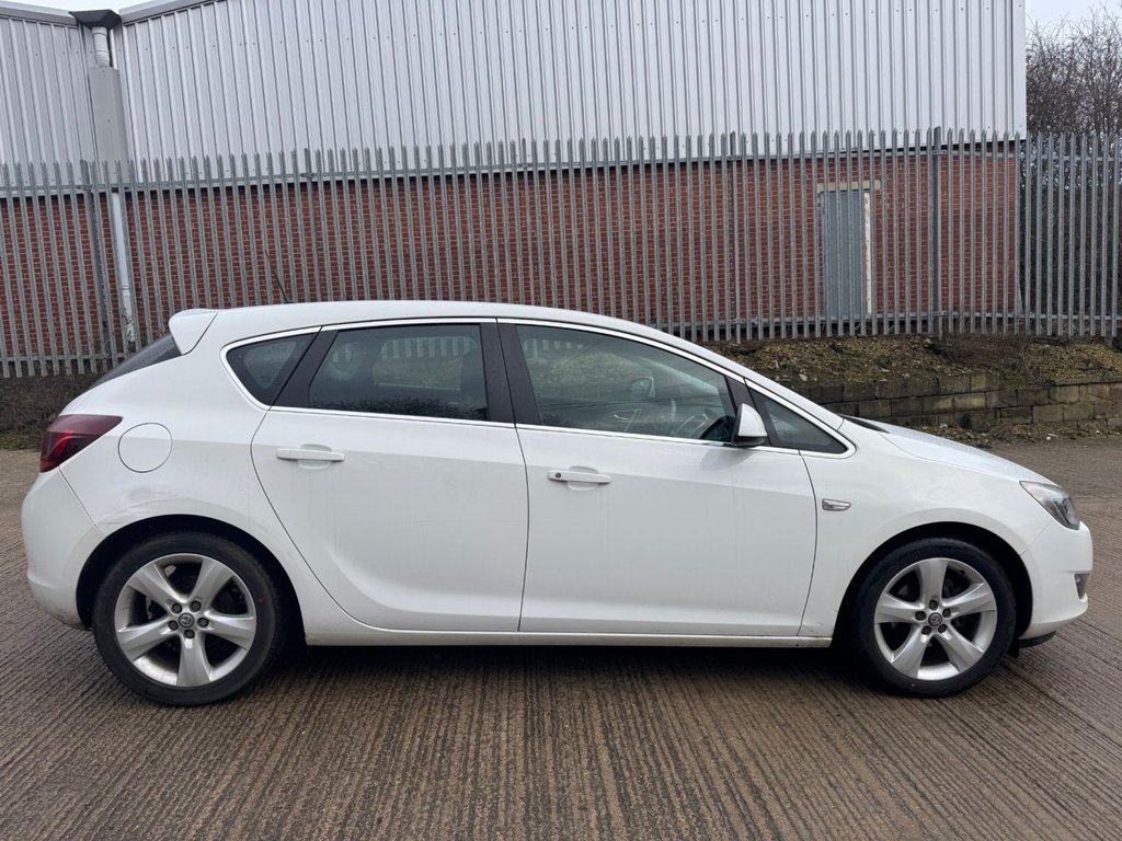 Used Vauxhall Astra 2012 for sale - 77534609: Photo 14