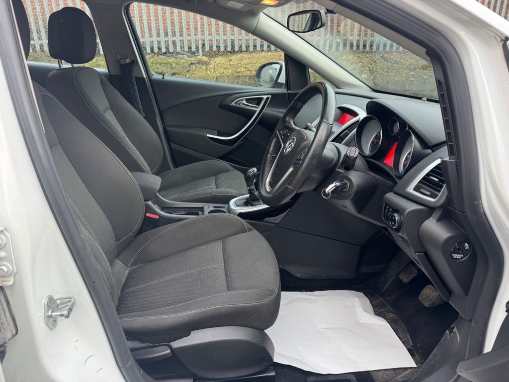 Used Vauxhall Astra 2012 for sale - 77534609: Photo 5