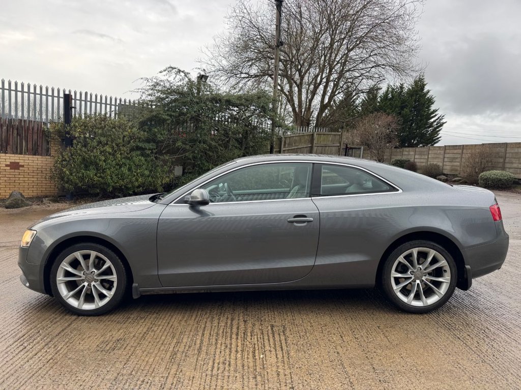 Used Audi A5 2012 for sale - 77188247: Photo 2