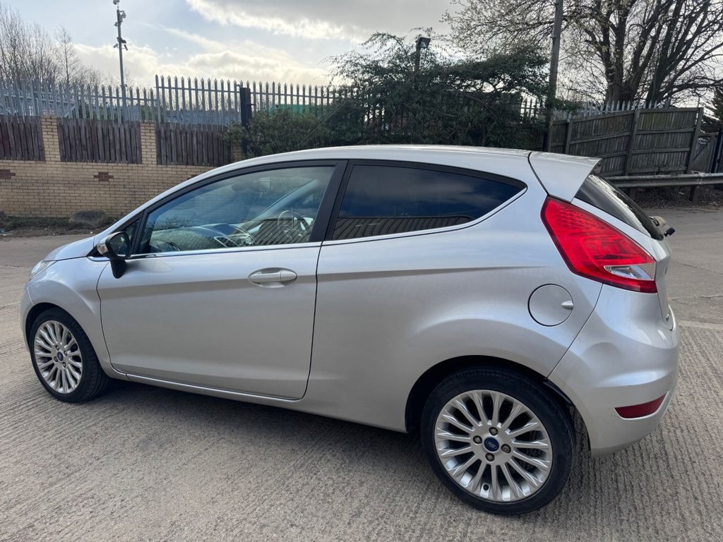 Used Ford Fiesta 2012 for sale - 78049632: Photo 7