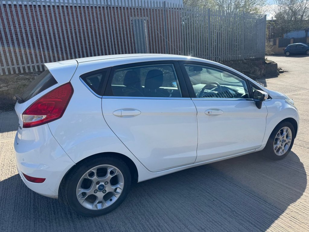 Used Ford Fiesta 2012 for sale - 78124096: Photo 10