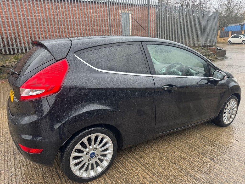 Used Ford Fiesta 2011 for sale - 77463617: Photo 11