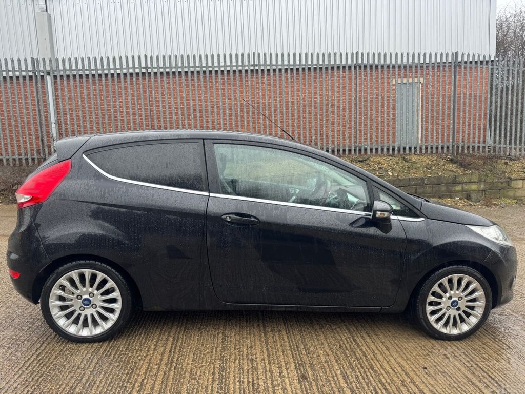 Used Ford Fiesta 2011 for sale - 77463617: Photo 4