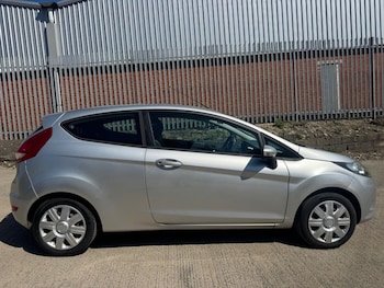 Used Ford Fiesta 2009 for sale - 78358677: Photo