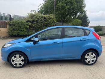 Used Ford Fiesta 2010 for sale - 74904710: Photo