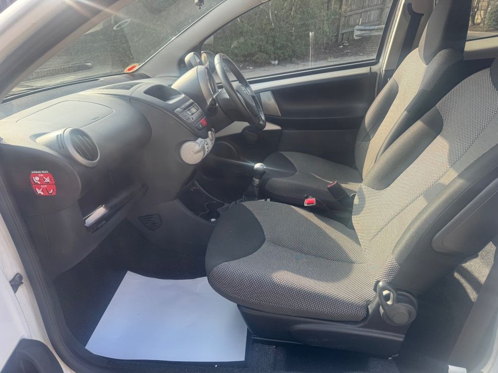 Used Toyota AYGO 2014 for sale - 77765264: Photo 5