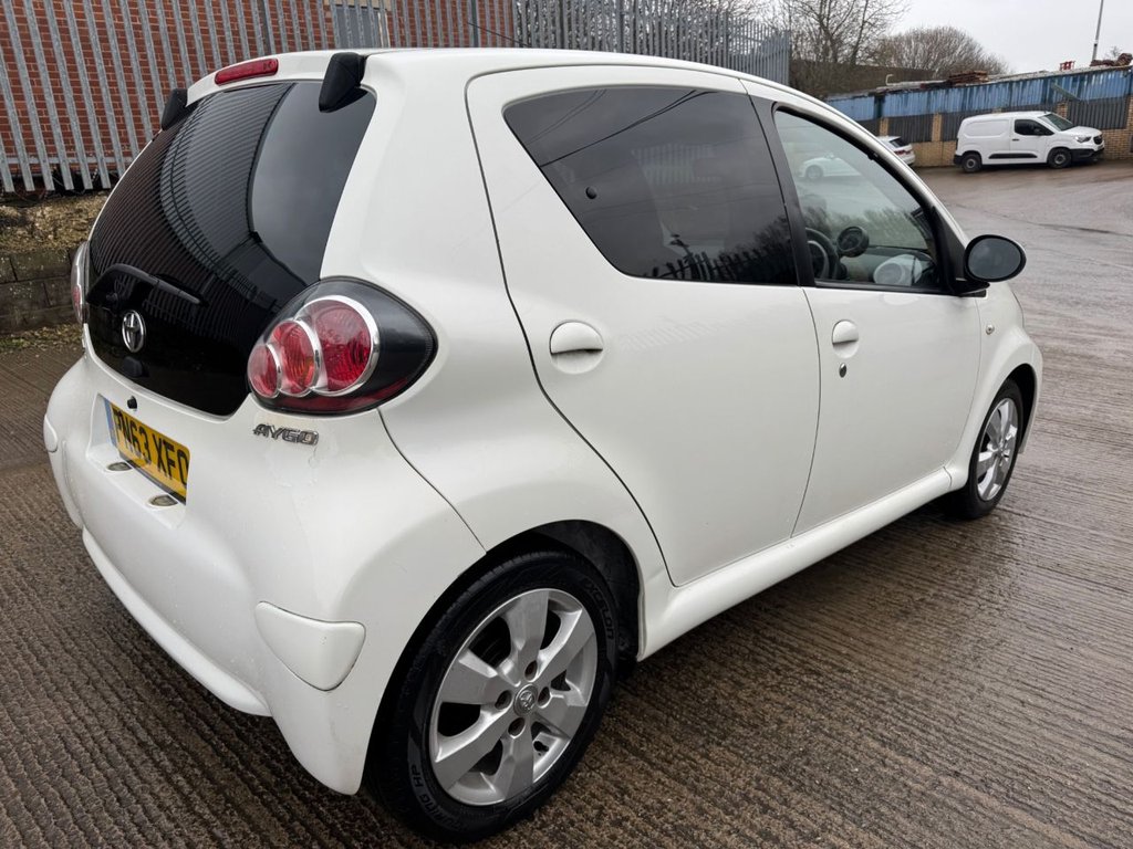 Used Toyota AYGO 2013 for sale - 77369748: Photo 10