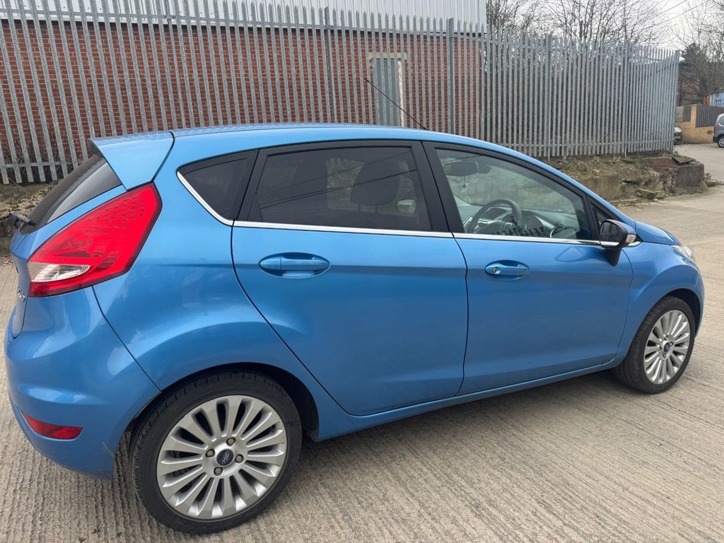 Used Ford Fiesta 2009 for sale - 77850110: Photo 12