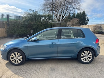 Used Volkswagen Golf 2012 for sale - 77667562: Photo