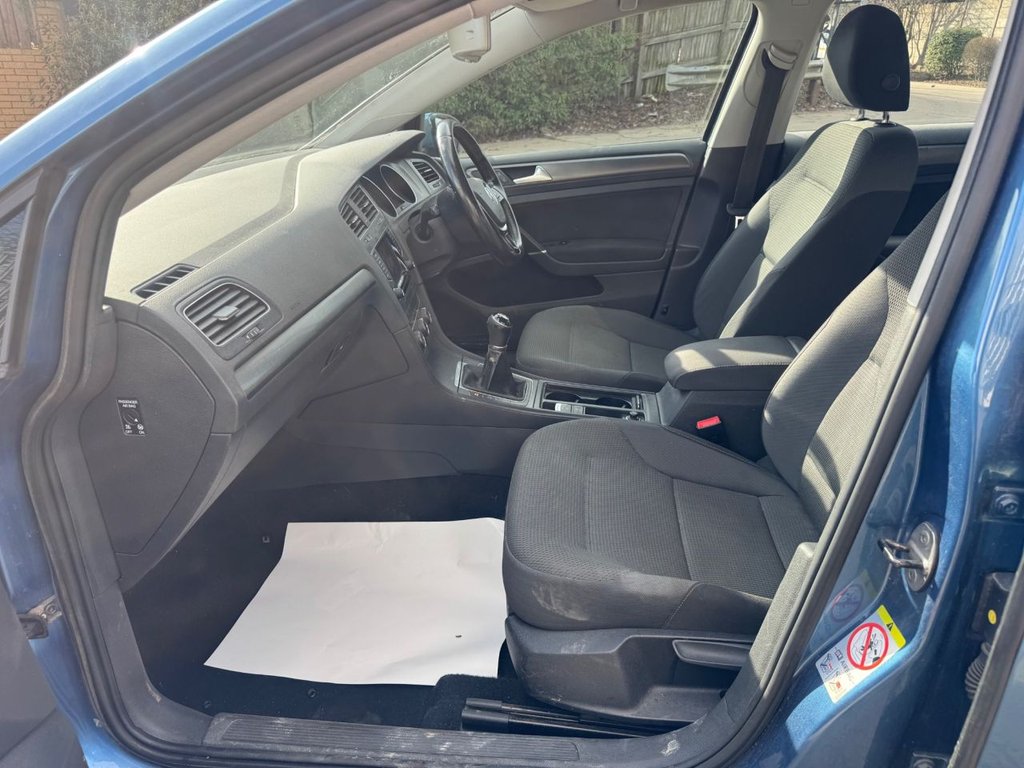 Used Volkswagen Golf 2012 for sale - 77667562: Photo 5