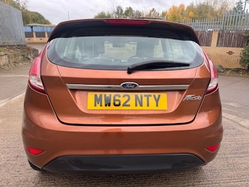 Used Ford Fiesta 2013 for sale - 76429804: Photo