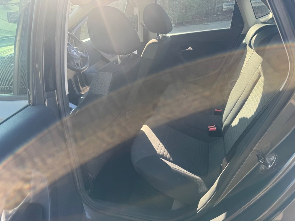 Used Volkswagen Polo 2010 for sale - 78110316: Photo 11