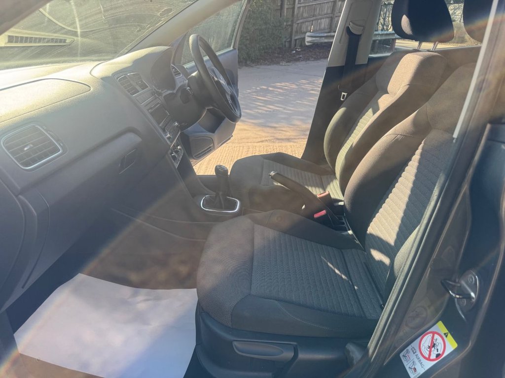 Used Volkswagen Polo 2010 for sale - 78110316: Photo 5