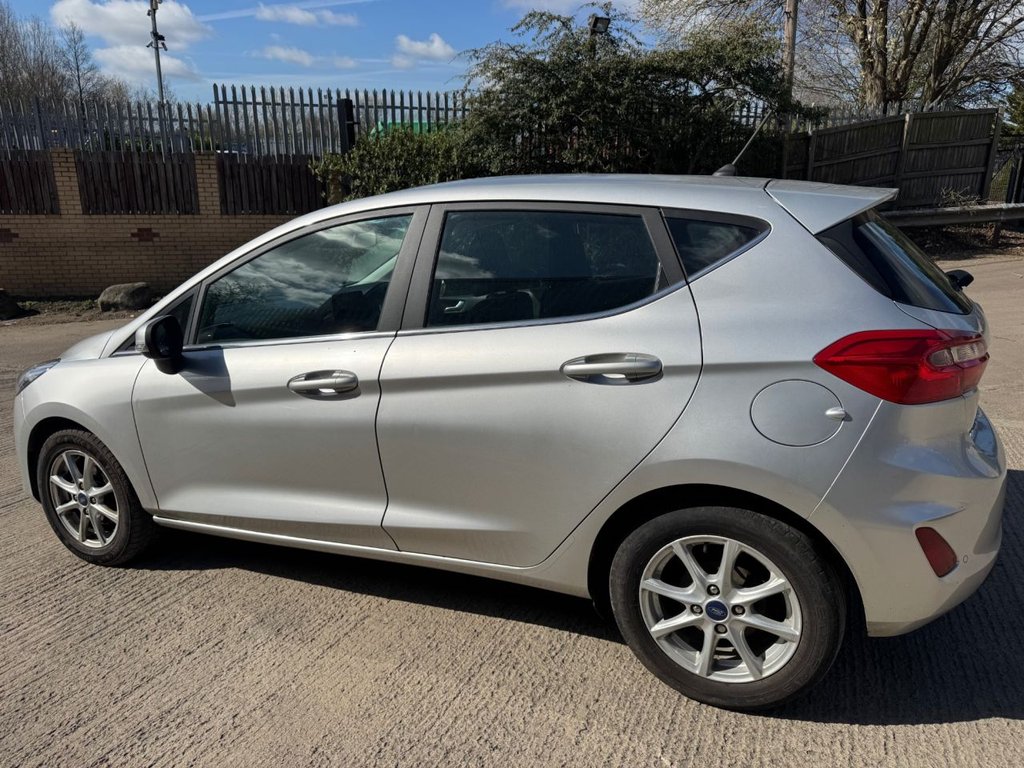 Used Ford Fiesta 2017 for sale - 78124092: Photo 12