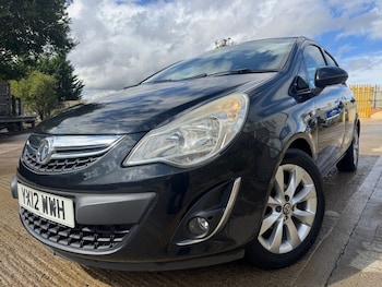 Vauxhall - Corsa