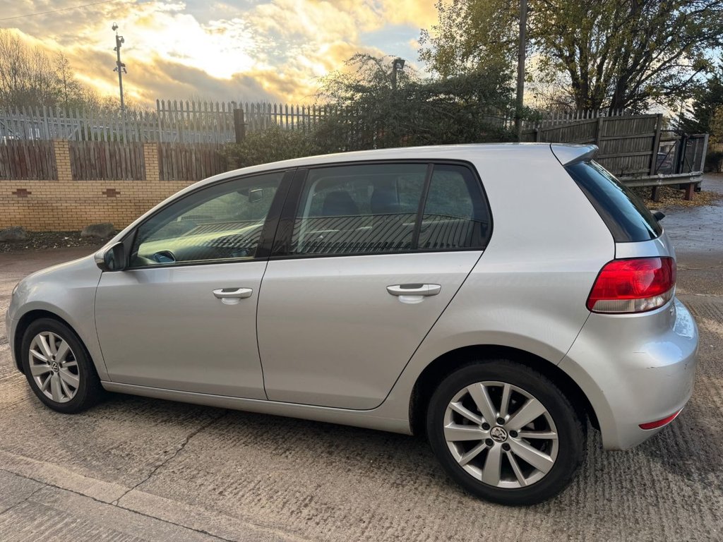 Used Volkswagen Golf 2011 for sale - 76724684: Photo 11