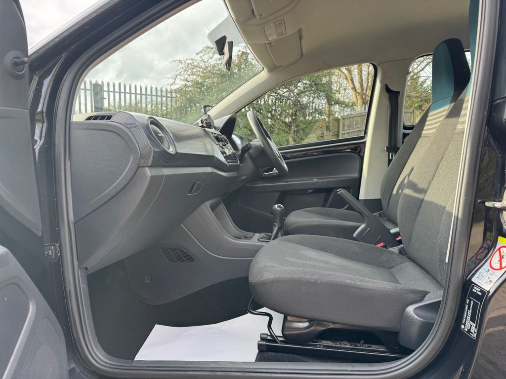 Used Volkswagen up! 2017 for sale - 77263420: Photo 4