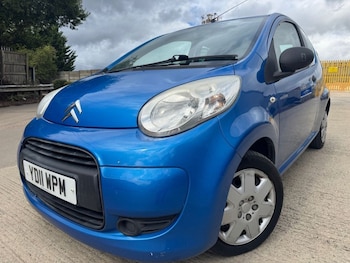2011 (11) - 1.0i VTR 3dr [AC]
