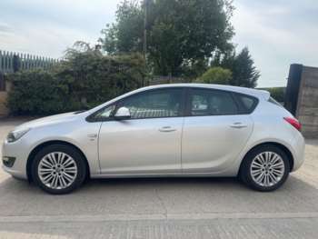 Used Vauxhall Astra 2013 for sale - 75020472: Photo