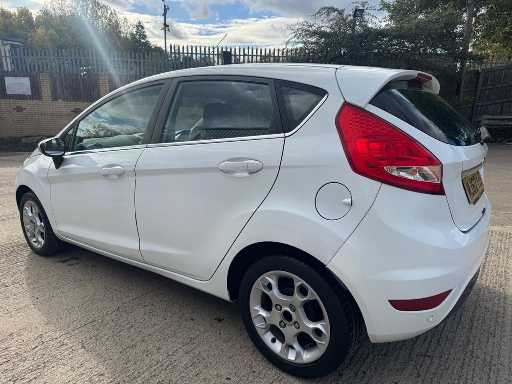Used Ford Fiesta 2012 for sale - 76356534: Photo 6
