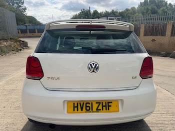 Used Volkswagen Polo 2011 for sale - 79427657: Photo