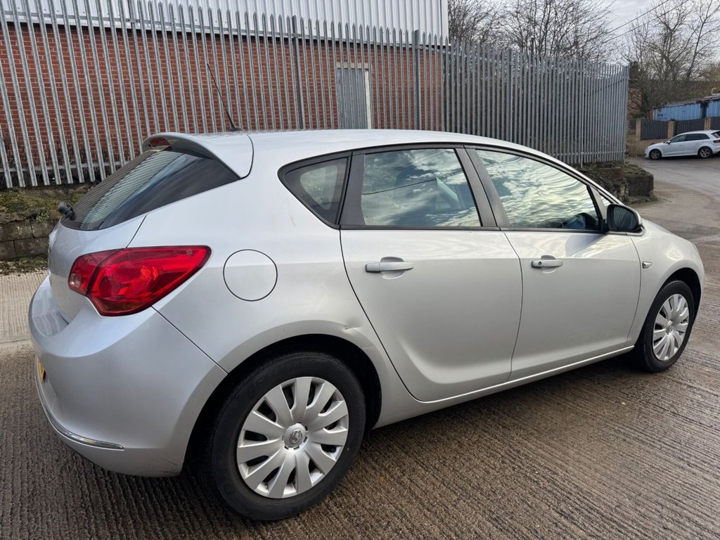 Used Vauxhall Astra 2013 for sale - 76883418: Photo 11