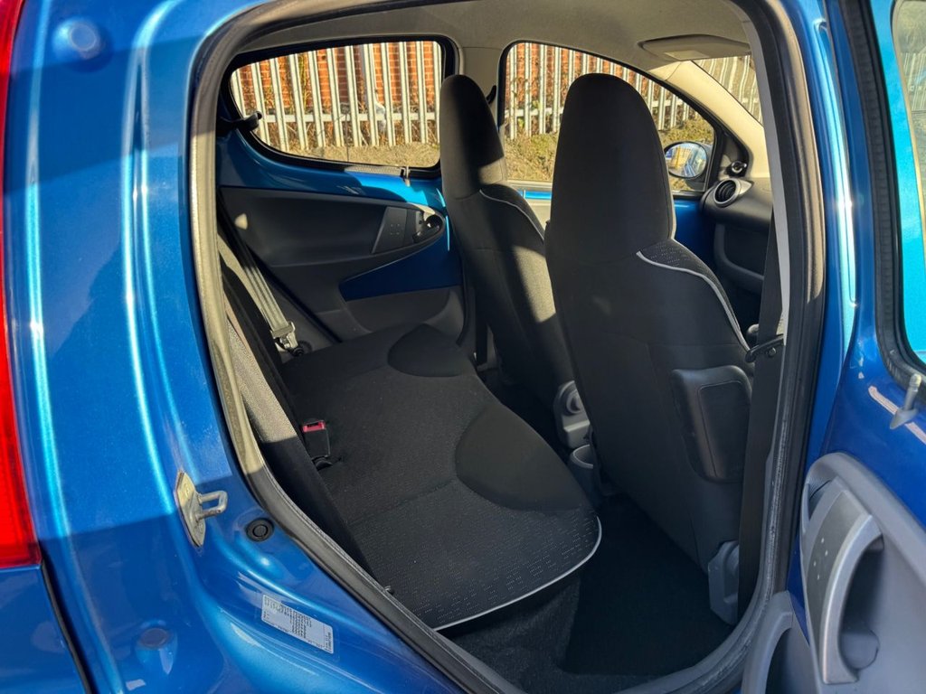 Used Peugeot 107 2011 for sale - 76632419: Photo 5