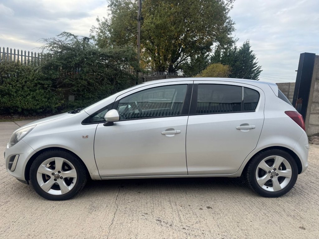 Used Vauxhall Corsa 2013 for sale - 76496433: Photo 2