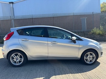 Used Ford Fiesta 2014 for sale - 75765162: Photo