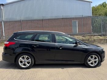 Used Ford Focus 2011 for sale - 78672428: Photo
