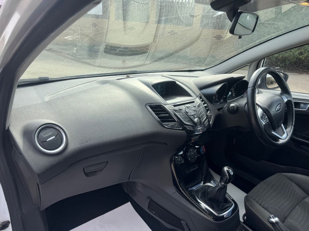 Used Ford Fiesta 2015 for sale - 77835785: Photo 7