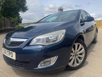 Used Vauxhall Astra 2011 for sale - 79090033: Photo