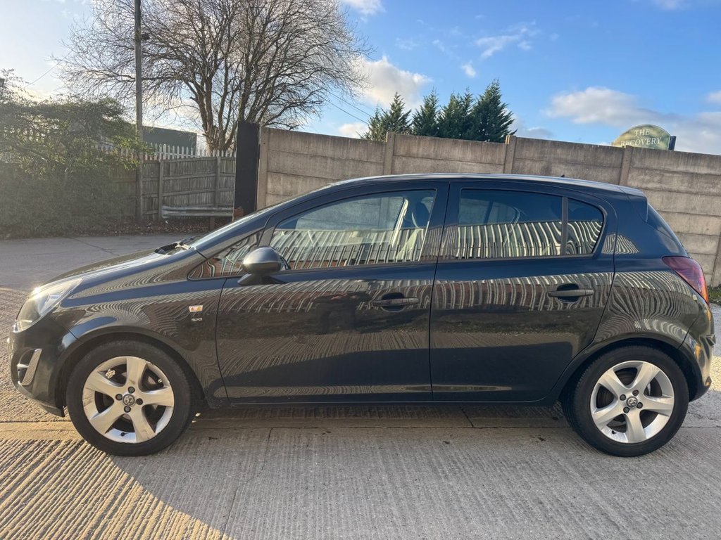 Used Vauxhall Corsa 2014 for sale - 77007109: Photo 3