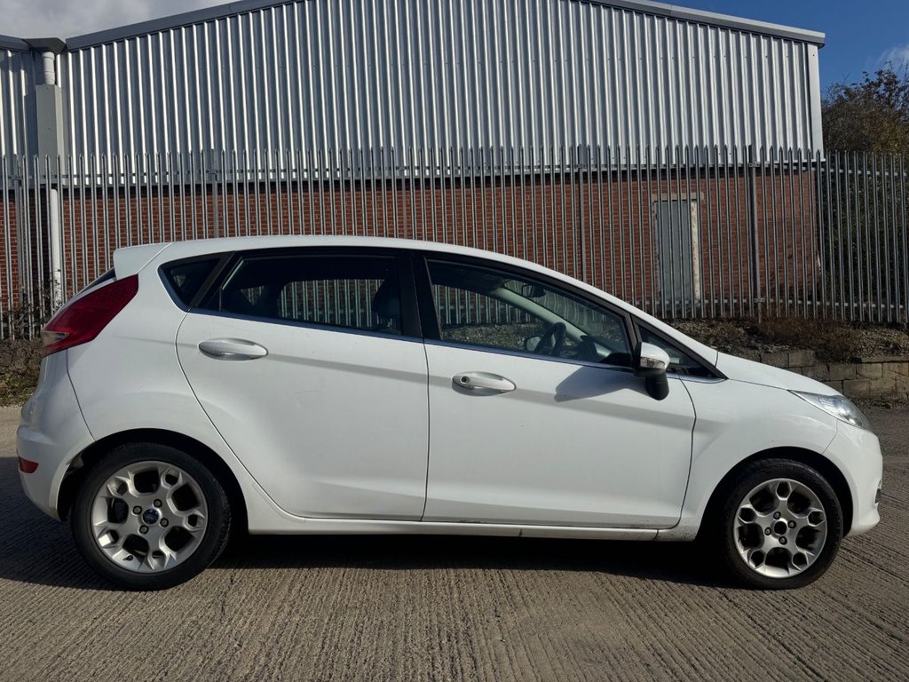 Used Ford Fiesta 2012 for sale - 76396443: Photo 4
