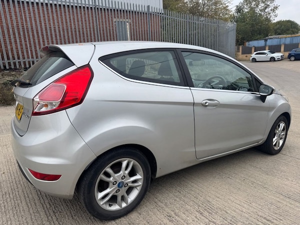 Used Ford Fiesta 2014 for sale - 76313166: Photo 11