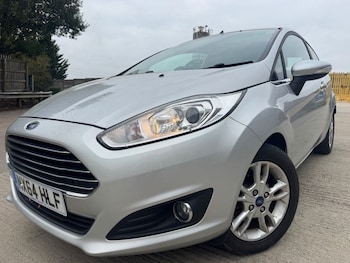 2014 (64) - 1.25 82 Zetec 3dr