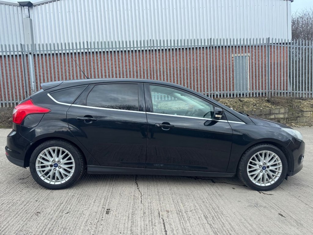 Used Ford Focus 2012 for sale - 77263423: Photo 4