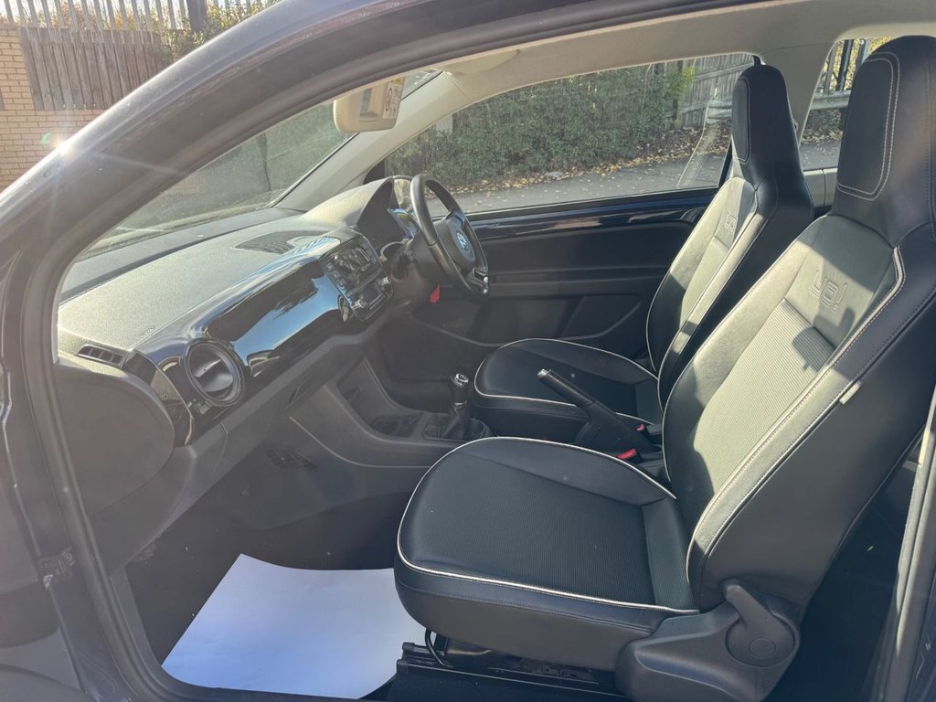 Used Volkswagen up! 2015 for sale - 76520503: Photo 6