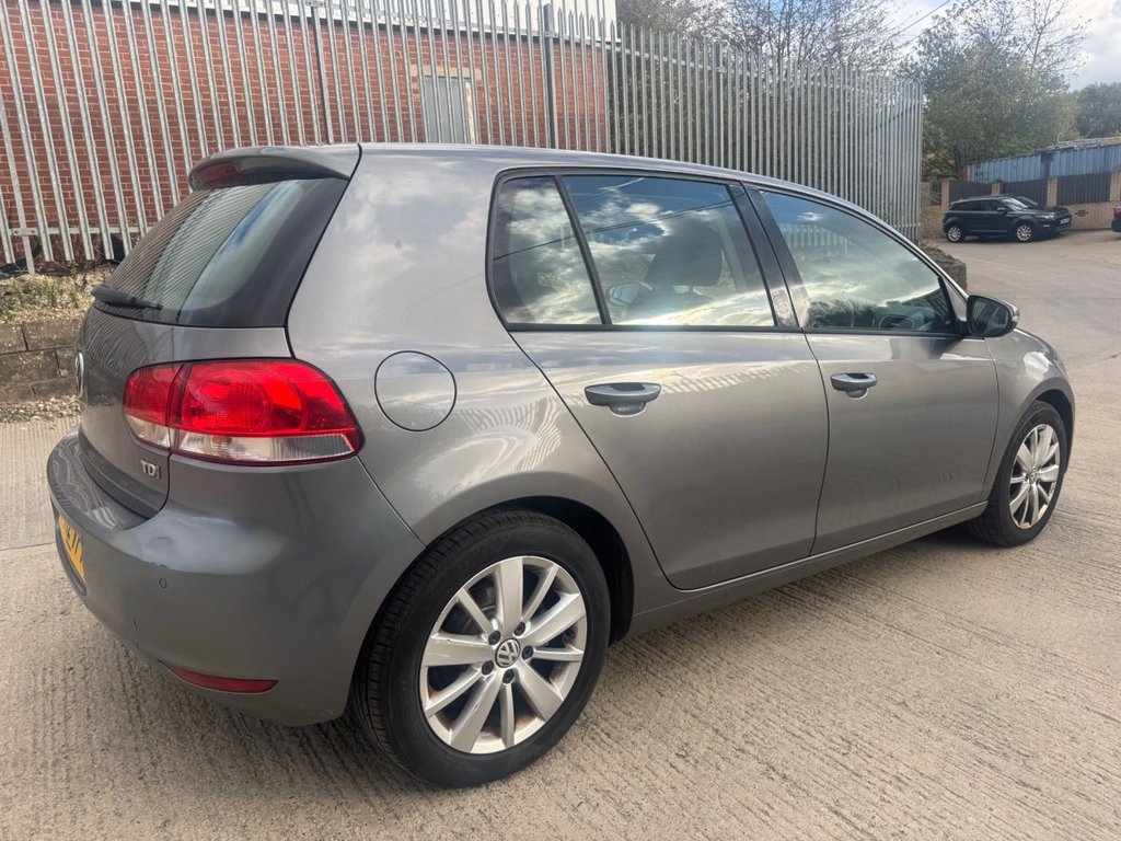 Used Volkswagen Golf 2012 for sale - 76396375: Photo 14