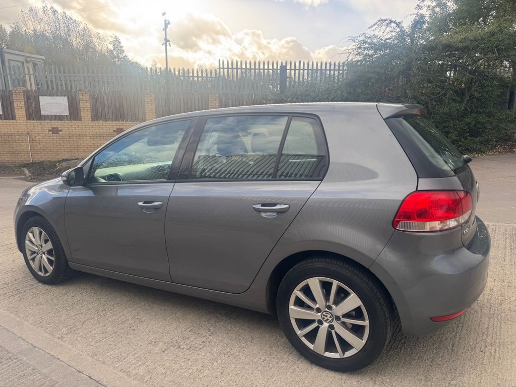 Used Volkswagen Golf 2012 for sale - 76396375: Photo 6