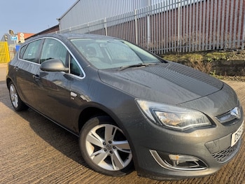 Used Vauxhall Astra 2015 for sale - 76841462: Photo