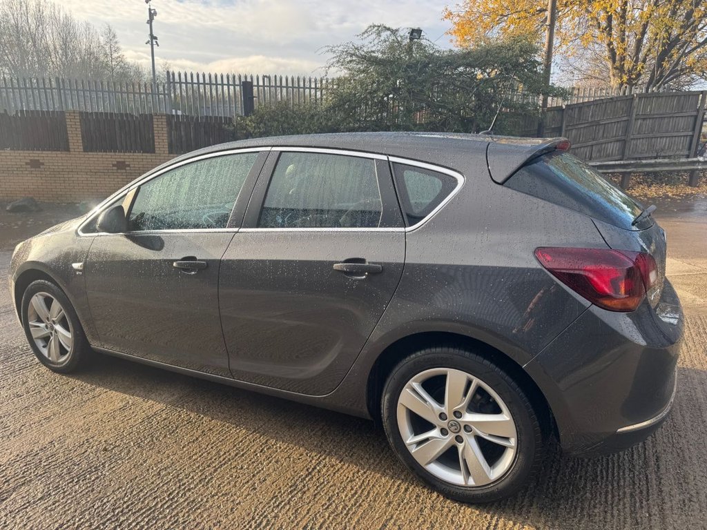 Used Vauxhall Astra 2015 for sale - 76841462: Photo 6