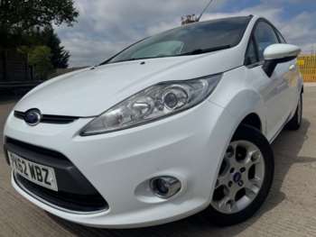 2012 (62) - 1.25 Zetec Hatchback 3dr Petrol Manual Euro 5 (82 ps)