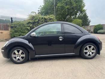 Used Volkswagen Beetle 2011 for sale - 74904106: Photo