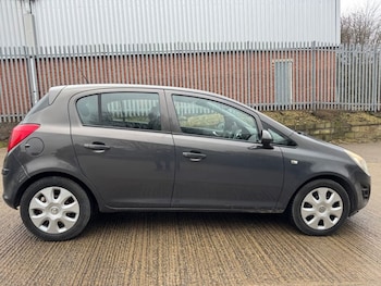 Used Vauxhall Corsa 2013 for sale - 77413458: Photo