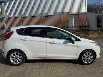 Used Ford Fiesta 2011 for sale - 77667533: Photo