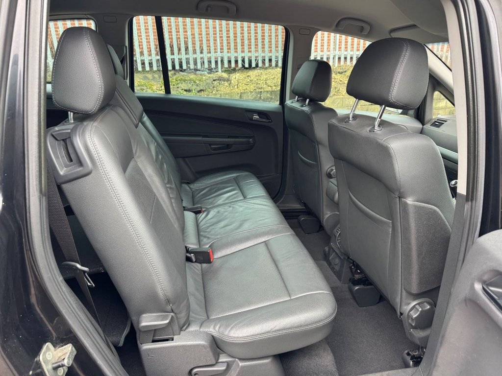 Used Vauxhall Zafira 2010 for sale - 77408538: Photo 13